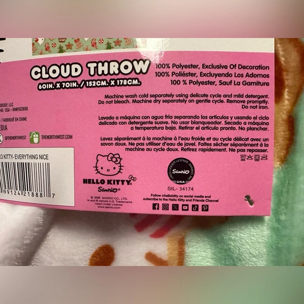 Hello Kitty Mint Green Blanket